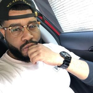 Meet your Posher, Milo